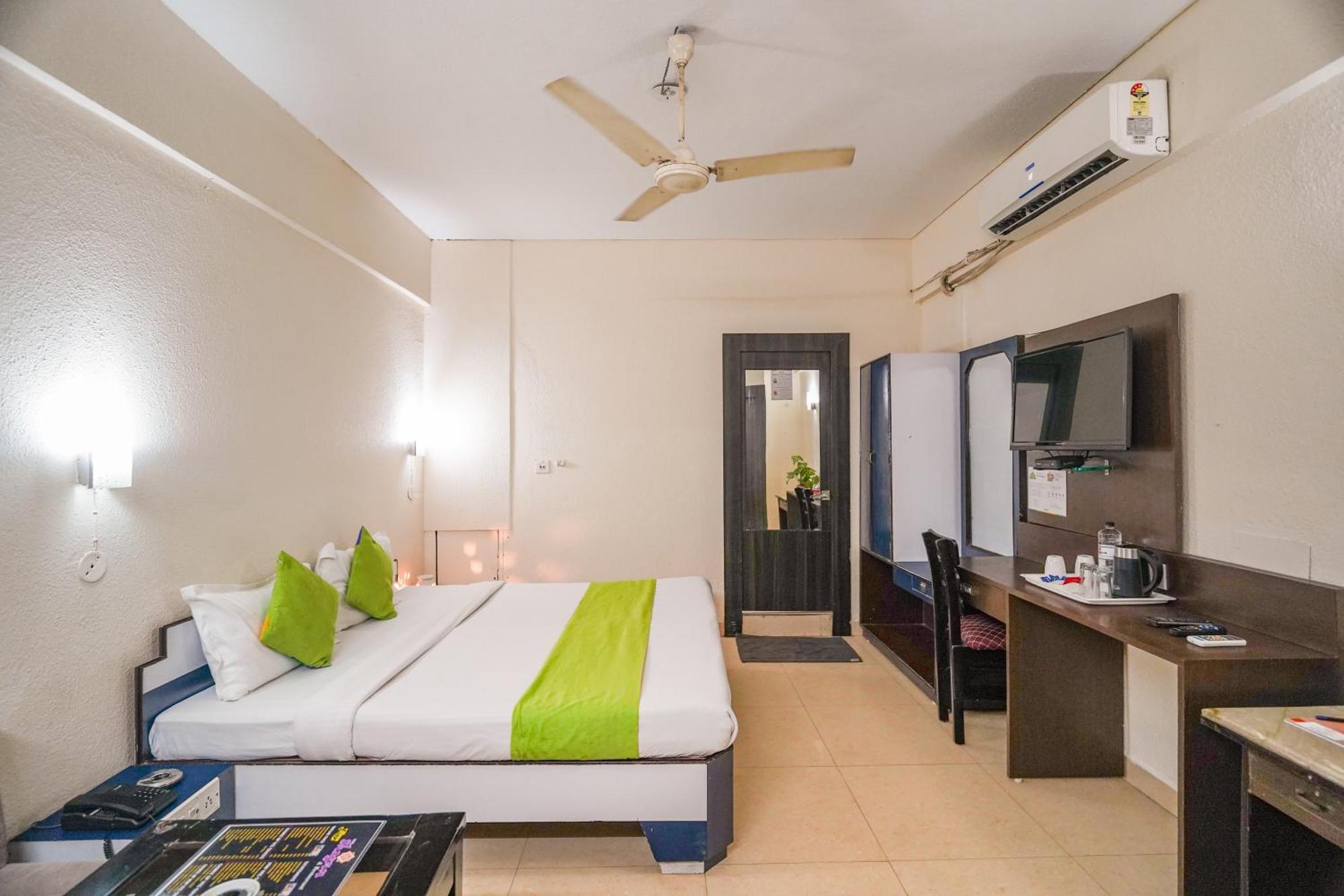 Hotel The Shagun Bhopal Bagian luar foto