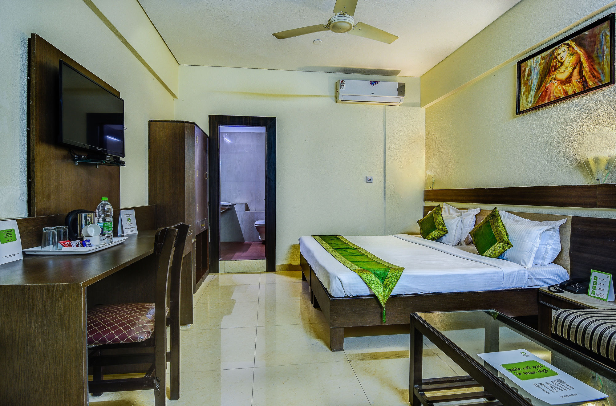 Hotel The Shagun Bhopal Bagian luar foto